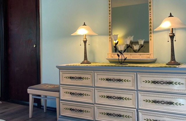Farmhouse guest suite