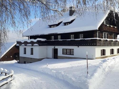 Farmhouse in Nockberge near Ski Slopes