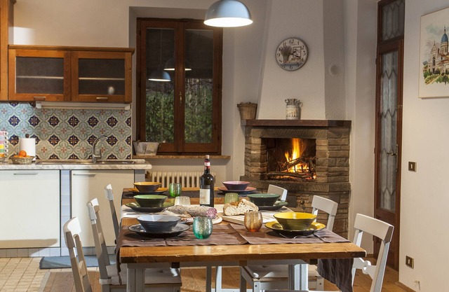 Farmhouse with pool, perfect for families and groups of friends