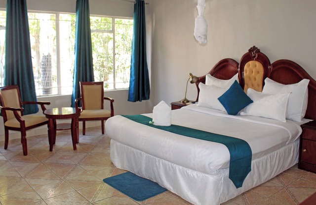 Fatmols Hotel