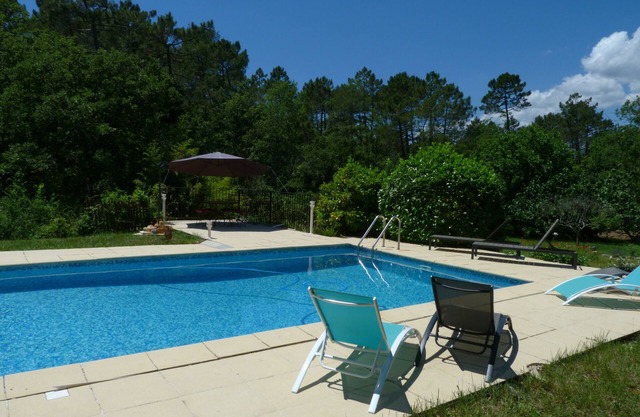 Fayence/160m²/5000m²/4 bedrooms/Large swimming pool/Summer kitchen