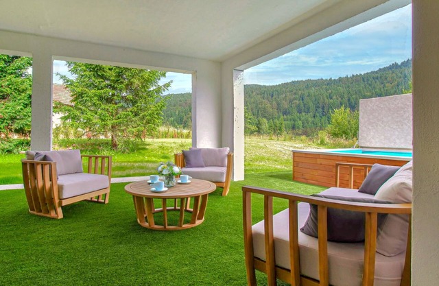 Feel Good by Interhome
