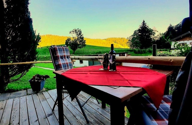 Feldkasten Watzmannblick, 1-2 Personen, 47 qm, Wohnschlafzimmer, Terrasse, Bergblick, W-lan