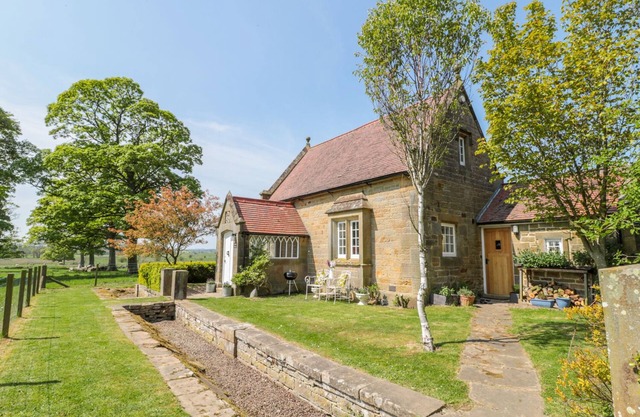 FENWICK RETREAT AT FENWICK LODGE, with open fire in Ponteland