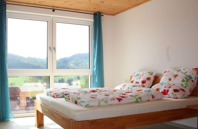 Ferienwohnung Kapellenblick, 85qm, mit Dachterrasse und WLAN