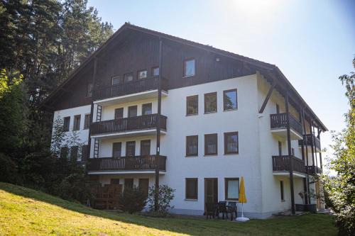 Ferienwohnung Mit Balkon Und Geschirrspülmaschine