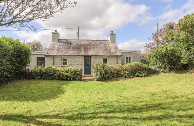 Ffrwd Cottage