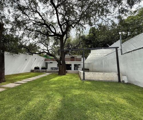 Finca Dos Encinos