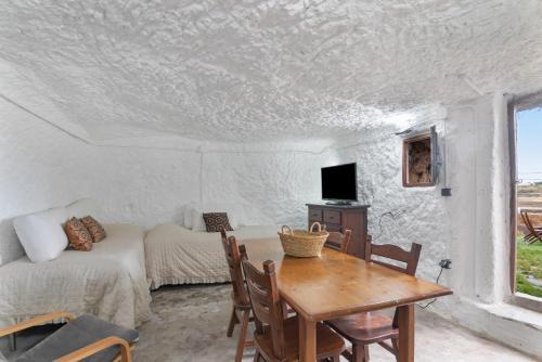 Finca With Cave Trekking Trails