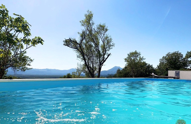 Finca with mountain views