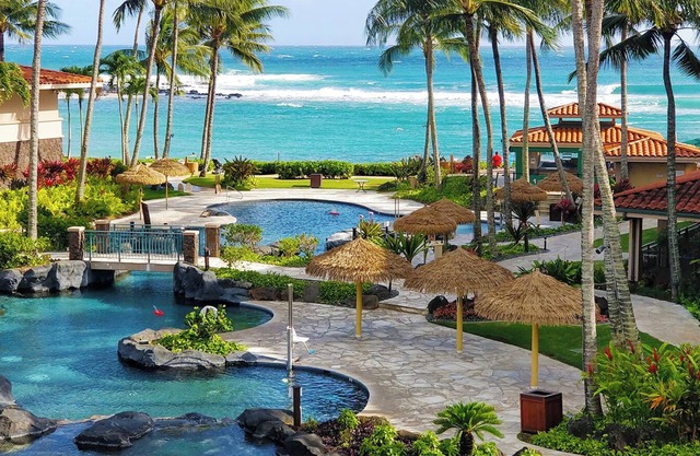 𝐅𝐢𝐧𝐝𝐢𝐧𝐠 𝐌𝐞𝐢𝐥𝐢 Beach Fun at Waiohai Club+Resort Amenities Included