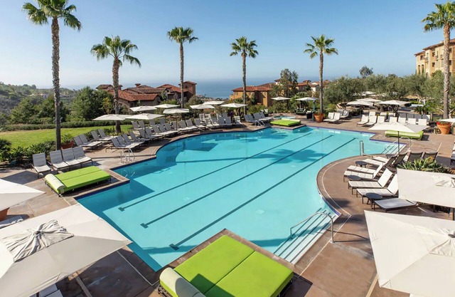 𝐅𝐢𝐧𝐝𝐢𝐧𝐠 𝐌𝐞𝐢𝐥𝐢 Waterside Newport Coast Retreat +Amenities. 2-Bedroom