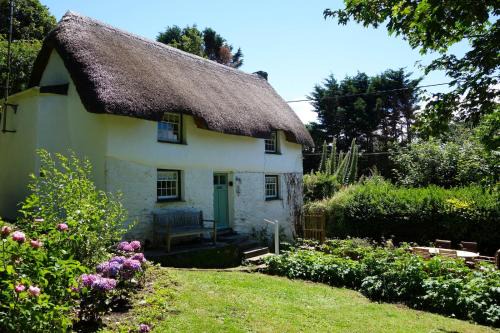 Finest Retreats - Old Lanvean Cottage