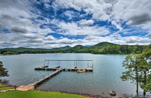 Fire Pit and Boat Dock Lake Chatuge Townhome!