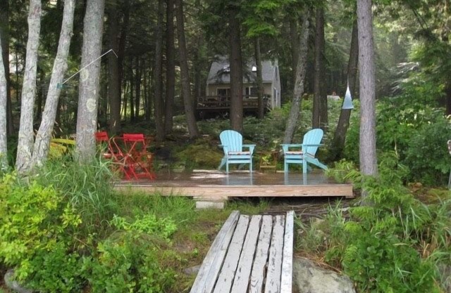 Firefly Cottage - Lakefront Cottage in Hope - Maine's Best Kept Secret