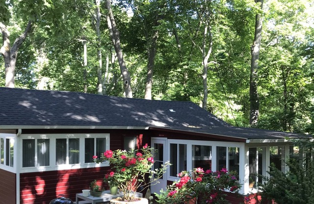 Fishermans Cottage near Crescent Beach