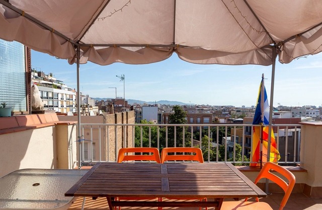 Flat in Barcelona professional and student friedly