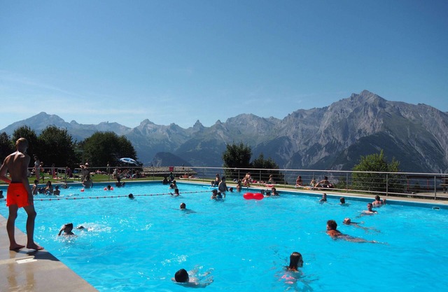 Flat in Nendaz With Ski-in/ski-out Access