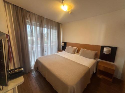 Flat Lindo ao lado Park Ibirapuera Av Paulista com garagem 103