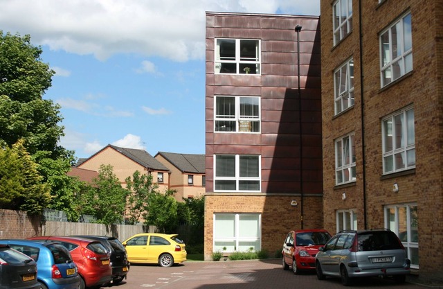 Flat on the Green 6. Modern 2 bed apartment adjacent to Glasgow Green