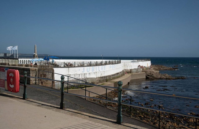 Flat2-cwh One Bedroom Apartment Central Penzance