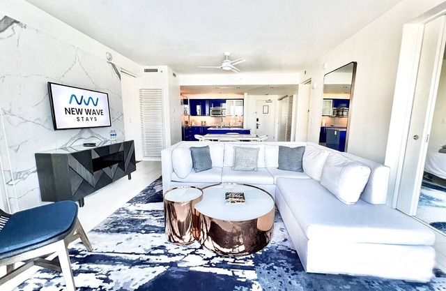 Flawless 2bed 2bath Beach Condo @ W Residence