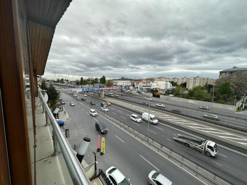 FLORYA EXPRESS APART