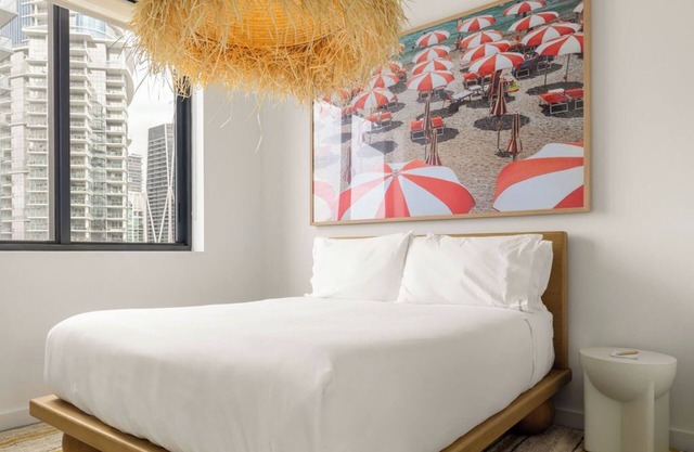 Flow Miami Hotel