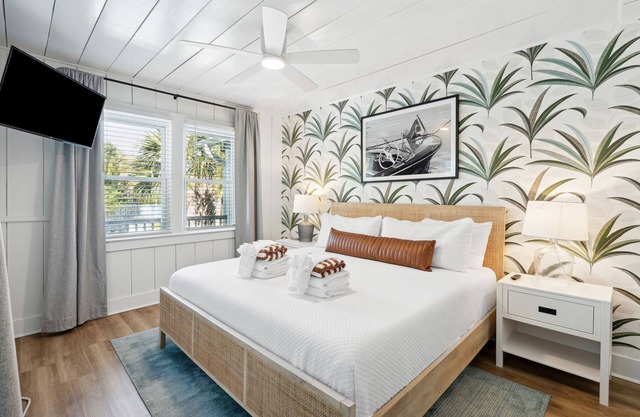 Folliday Inn - The Consul - Room 21