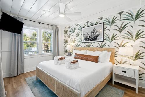 Folliday Inn - The Consul - Room 21
