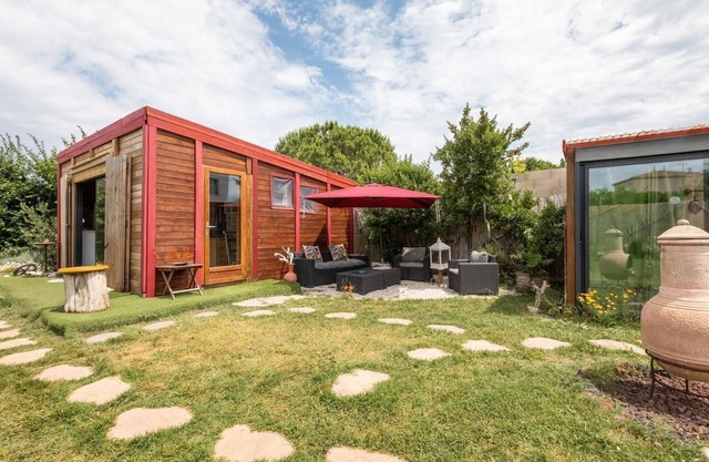 For a gentler, more natural, simpler vacation, 600 m from the beach
