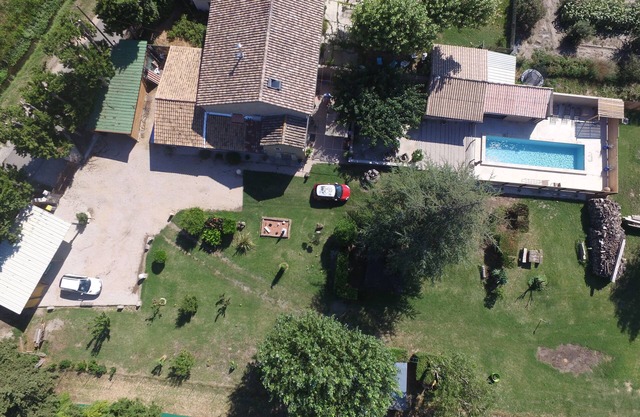For rent Provencal mas adjoining