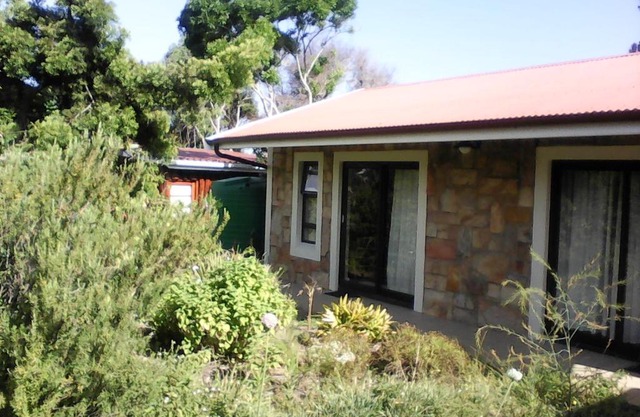 Forest Cove cottage