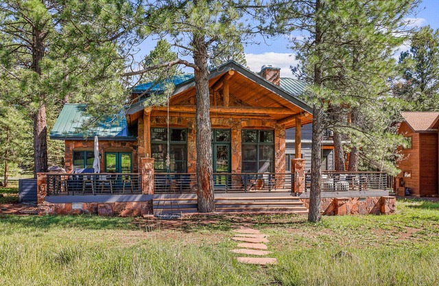 Forest Highlands retreat - Beautiful, open, fully renovated home in Flagstaff