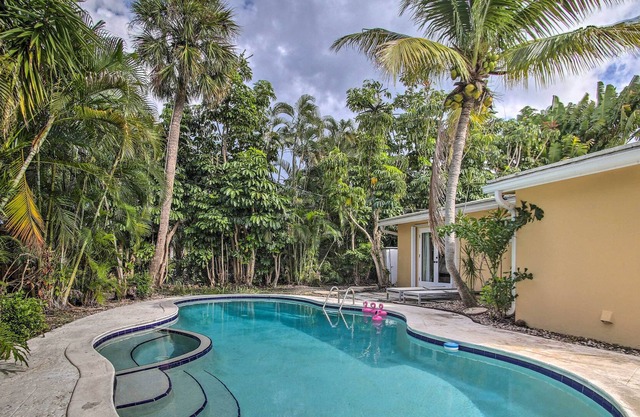 Fort Lauderdale Home w/ Pool < 3 Mi to Beach!
