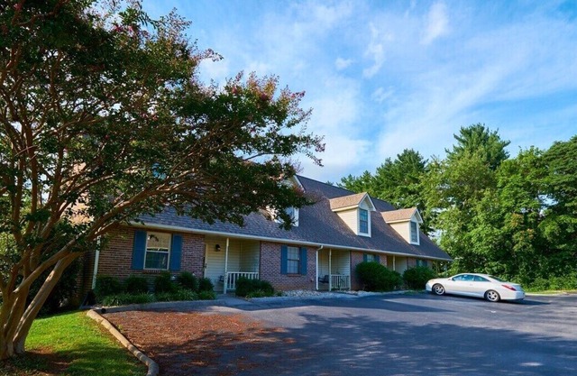 Fountain Brook Townhouse