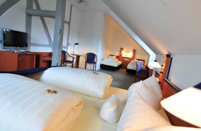 Four-bed room - Hotel Goldene Krone