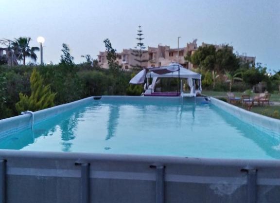 Four Bedroom Chalet at Marina 4 Private Pool and Garden