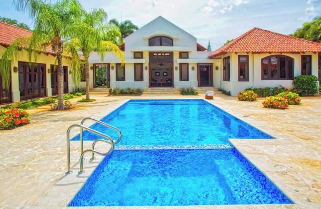 Four Bedroom Classic Villa