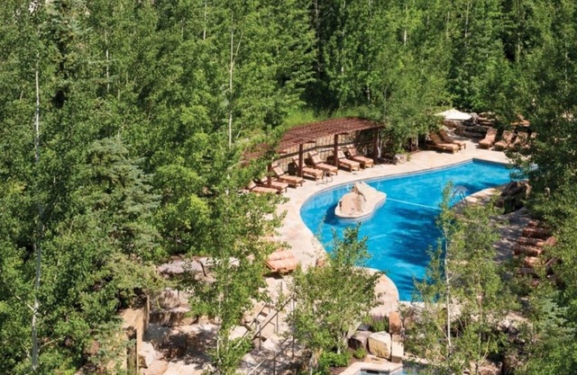 Four Seasons Resort & Residences Jackson Hole, Wyoming: 2 Bedroom/2 Bathroom