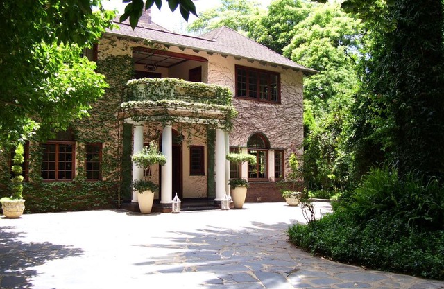 Foxwood House Boutique Hotel