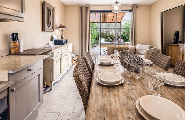 Amazing home in Saint-Laurent-de-la-Cabrerisse