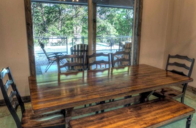 Frio Pecan Farm House 36