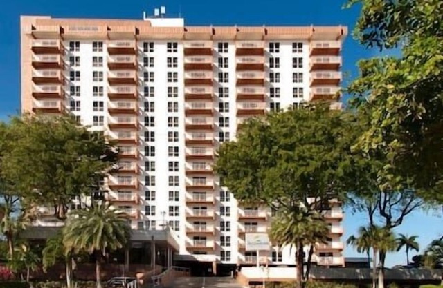 FT. LAUDERDALE BEACH RESORT-2BEDROOM SUITE