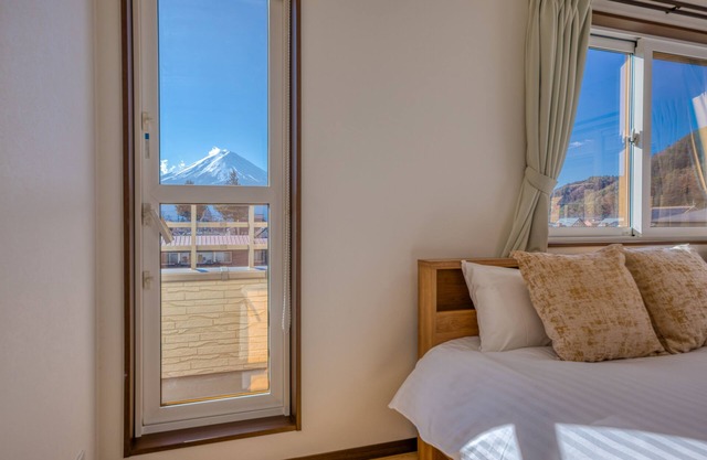 Fuji Viewest Villa RAKUWA