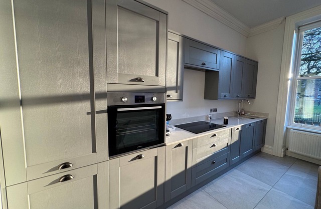 Full Apartment With Secure Parking Great Views