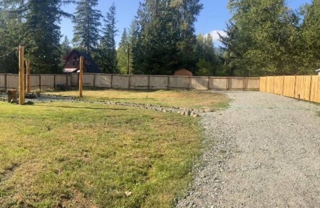 Full hook-up RV tent site in Paradise Estates