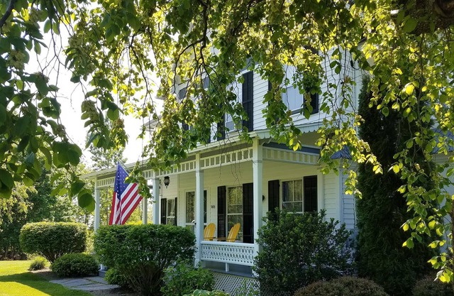 Full House of Highly Rated Bed and Breakfast