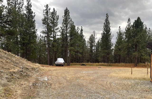 Full trailer/RV hook ups on 5 acres