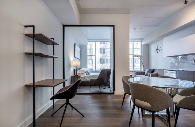 Fully furnished 1-Bedroom in Downtown Ottawa